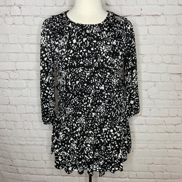 Fever Black White Dot Print Smocked Ruffled 3/4 Sleeve Top Women Medium New Mono - Picture 2 of 9